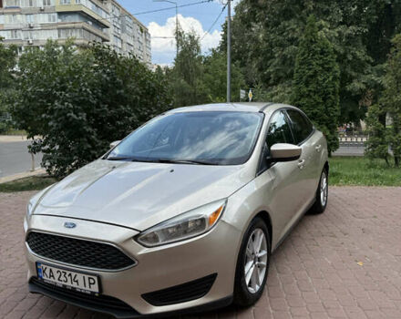 Бежевый Форд Фокус, объемом двигателя 2 л и пробегом 136 тыс. км за 7400 $, фото 1 на Automoto.ua