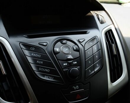 Черный Форд Фокус, объемом двигателя 1.6 л и пробегом 225 тыс. км за 7500 $, фото 15 на Automoto.ua