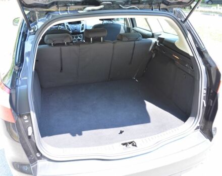 Черный Форд Фокус, объемом двигателя 1.6 л и пробегом 225 тыс. км за 7500 $, фото 6 на Automoto.ua