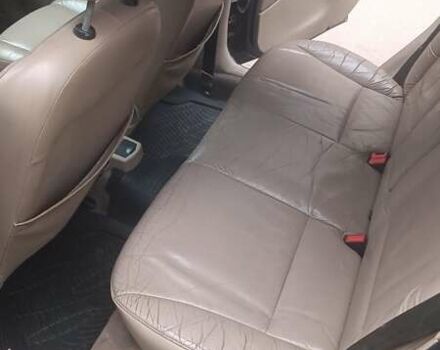 Черный Форд Фокус, объемом двигателя 1.6 л и пробегом 345 тыс. км за 2500 $, фото 4 на Automoto.ua