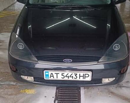 Черный Форд Фокус, объемом двигателя 1.6 л и пробегом 345 тыс. км за 2500 $, фото 6 на Automoto.ua