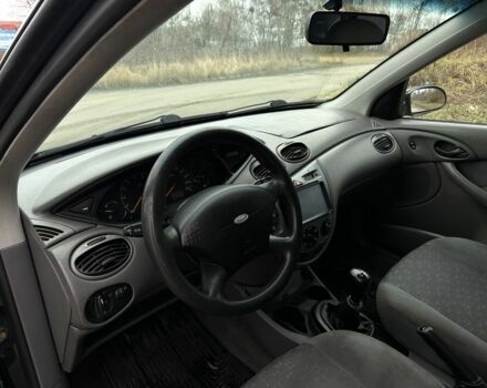 Черный Форд Фокус, объемом двигателя 1.8 л и пробегом 224 тыс. км за 1450 $, фото 9 на Automoto.ua