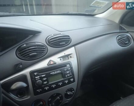 Чорний Форд Фокус, об'ємом двигуна 1.79 л та пробігом 246 тис. км за 3700 $, фото 4 на Automoto.ua