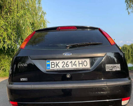 Черный Форд Фокус, объемом двигателя 1.6 л и пробегом 268 тыс. км за 3800 $, фото 3 на Automoto.ua