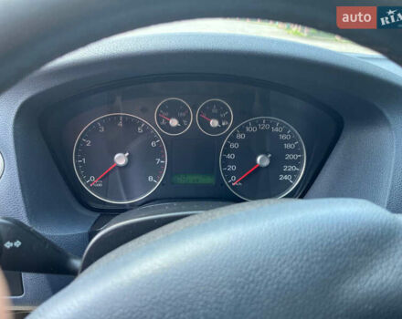 Черный Форд Фокус, объемом двигателя 1.6 л и пробегом 265 тыс. км за 3900 $, фото 4 на Automoto.ua