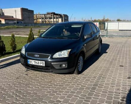 Черный Форд Фокус, объемом двигателя 1.6 л и пробегом 290 тыс. км за 5000 $, фото 9 на Automoto.ua