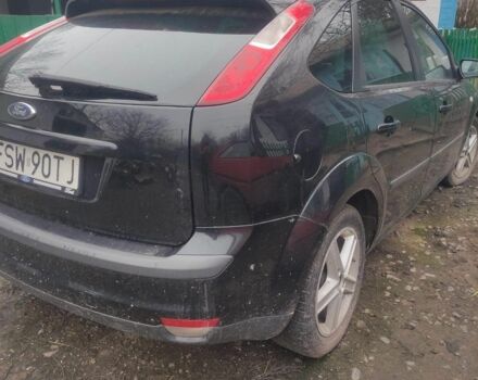 Черный Форд Фокус, объемом двигателя 1.6 л и пробегом 300 тыс. км за 1200 $, фото 4 на Automoto.ua