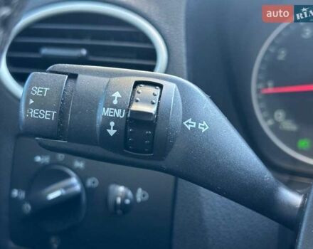 Черный Форд Фокус, объемом двигателя 1.6 л и пробегом 239 тыс. км за 4990 $, фото 20 на Automoto.ua