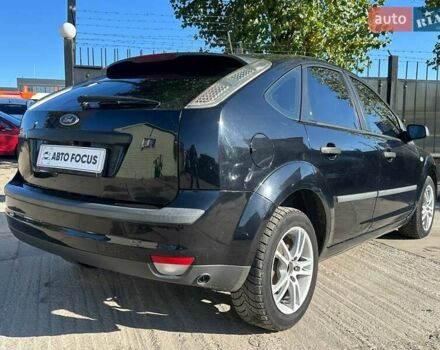 Черный Форд Фокус, объемом двигателя 1.6 л и пробегом 239 тыс. км за 4990 $, фото 6 на Automoto.ua