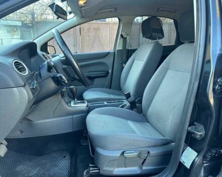 Черный Форд Фокус, объемом двигателя 1.6 л и пробегом 239 тыс. км за 5190 $, фото 8 на Automoto.ua