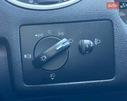 Черный Форд Фокус, объемом двигателя 1.6 л и пробегом 239 тыс. км за 5190 $, фото 19 на Automoto.ua