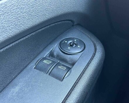 Черный Форд Фокус, объемом двигателя 1.6 л и пробегом 239 тыс. км за 5190 $, фото 18 на Automoto.ua