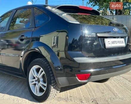 Черный Форд Фокус, объемом двигателя 1.6 л и пробегом 239 тыс. км за 4990 $, фото 7 на Automoto.ua
