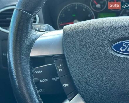 Черный Форд Фокус, объемом двигателя 1.6 л и пробегом 239 тыс. км за 5190 $, фото 23 на Automoto.ua