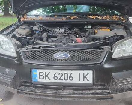 Черный Форд Фокус, объемом двигателя 1.6 л и пробегом 275 тыс. км за 3200 $, фото 5 на Automoto.ua