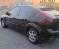 Черный Форд Фокус, объемом двигателя 1.6 л и пробегом 323 тыс. км за 3900 $, фото 3 на Automoto.ua