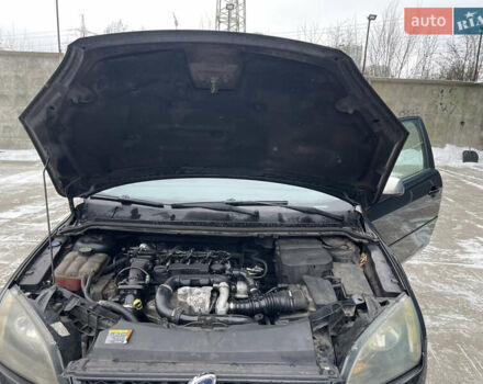Чорний Форд Фокус, об'ємом двигуна 1.56 л та пробігом 150 тис. км за 2999 $, фото 12 на Automoto.ua