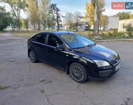 Черный Форд Фокус, объемом двигателя 1.6 л и пробегом 146 тыс. км за 5200 $, фото 5 на Automoto.ua
