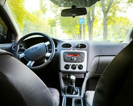 Форд Фокус 2007 в Киеве на Automoto.ua Черный Форд Фокус, объемом двигателя 1.6 л и пробегом 155 тыс. км за 4200 $, фото 5 на Automoto.ua
