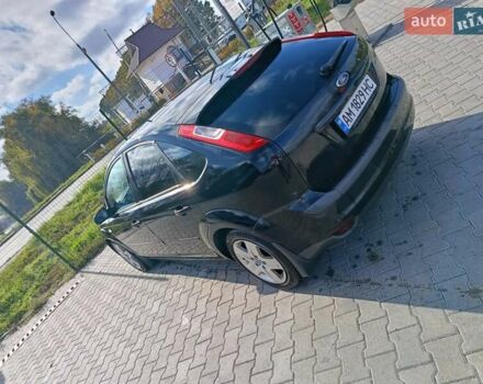 Форд Фокус 2007 у Житомирі на Automoto.ua Чорний Форд Фокус, об'ємом двигуна 1.6 л та пробігом 222 тис. км за 4200 $, фото 28 на Automoto.ua