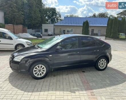 Черный Форд Фокус, объемом двигателя 1.8 л и пробегом 260 тыс. км за 3999 $, фото 11 на Automoto.ua