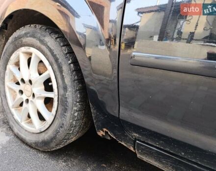 Черный Форд Фокус, объемом двигателя 1.6 л и пробегом 233 тыс. км за 3400 $, фото 4 на Automoto.ua