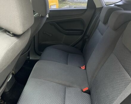 Чорний Форд Фокус, об'ємом двигуна 1.8 л та пробігом 265 тис. км за 3700 $, фото 10 на Automoto.ua