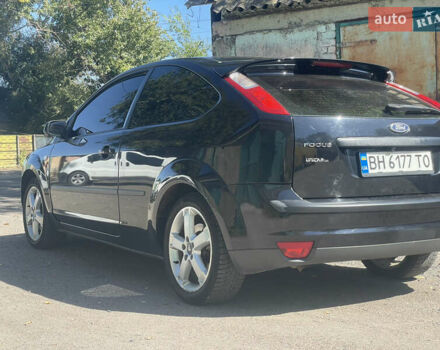 Черный Форд Фокус, объемом двигателя 1.75 л и пробегом 294 тыс. км за 5200 $, фото 11 на Automoto.ua