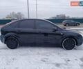 Черный Форд Фокус, объемом двигателя 1.6 л и пробегом 300 тыс. км за 4200 $, фото 2 на Automoto.ua