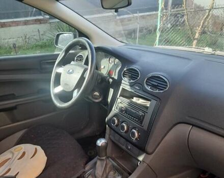 Чорний Форд Фокус, об'ємом двигуна 1.6 л та пробігом 228 тис. км за 4150 $, фото 3 на Automoto.ua