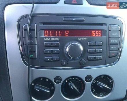 Чорний Форд Фокус, об'ємом двигуна 1.6 л та пробігом 167 тис. км за 5390 $, фото 12 на Automoto.ua