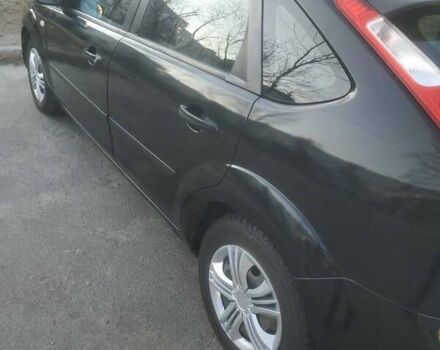 Черный Форд Фокус, объемом двигателя 1.6 л и пробегом 376 тыс. км за 2992 $, фото 2 на Automoto.ua