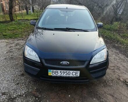 Черный Форд Фокус, объемом двигателя 1.6 л и пробегом 233 тыс. км за 3400 $, фото 3 на Automoto.ua