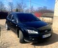 Черный Форд Фокус, объемом двигателя 1.6 л и пробегом 247 тыс. км за 4800 $, фото 1 на Automoto.ua