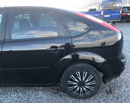 Черный Форд Фокус, объемом двигателя 1.6 л и пробегом 167 тыс. км за 5390 $, фото 9 на Automoto.ua