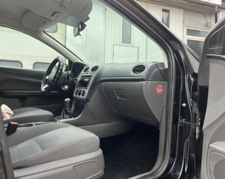 Чорний Форд Фокус, об'ємом двигуна 1.8 л та пробігом 265 тис. км за 3700 $, фото 12 на Automoto.ua