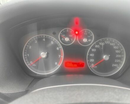 Черный Форд Фокус, объемом двигателя 2 л и пробегом 300 тыс. км за 4300 $, фото 9 на Automoto.ua