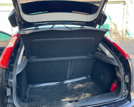 Черный Форд Фокус, объемом двигателя 1.75 л и пробегом 294 тыс. км за 5200 $, фото 17 на Automoto.ua