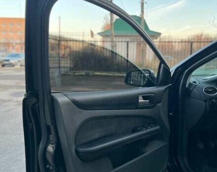 Чорний Форд Фокус, об'ємом двигуна 2 л та пробігом 313 тис. км за 3250 $, фото 7 на Automoto.ua