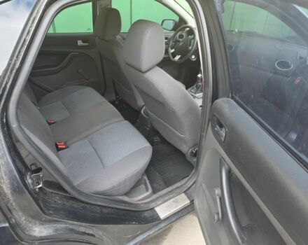 Черный Форд Фокус, объемом двигателя 1.6 л и пробегом 260 тыс. км за 2600 $, фото 8 на Automoto.ua