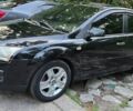 Черный Форд Фокус, объемом двигателя 1.6 л и пробегом 300 тыс. км за 4100 $, фото 2 на Automoto.ua