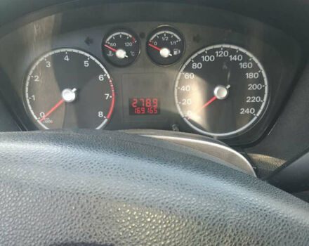 Черный Форд Фокус, объемом двигателя 1.6 л и пробегом 196 тыс. км за 4100 $, фото 9 на Automoto.ua