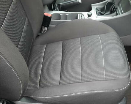 Черный Форд Фокус, объемом двигателя 1.8 л и пробегом 189 тыс. км за 5500 $, фото 31 на Automoto.ua