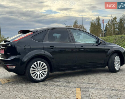 Черный Форд Фокус, объемом двигателя 1.8 л и пробегом 193 тыс. км за 5999 $, фото 13 на Automoto.ua