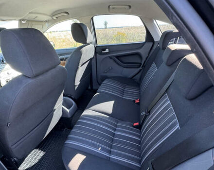 Черный Форд Фокус, объемом двигателя 1.6 л и пробегом 181 тыс. км за 5000 $, фото 10 на Automoto.ua