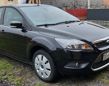 Черный Форд Фокус, объемом двигателя 1.8 л и пробегом 189 тыс. км за 5500 $, фото 2 на Automoto.ua