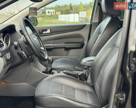 Черный Форд Фокус, объемом двигателя 1.8 л и пробегом 193 тыс. км за 5999 $, фото 43 на Automoto.ua