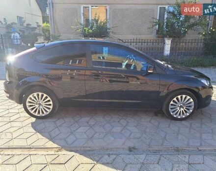 Черный Форд Фокус, объемом двигателя 2 л и пробегом 150 тыс. км за 4550 $, фото 7 на Automoto.ua