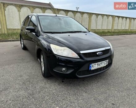 Черный Форд Фокус, объемом двигателя 1.6 л и пробегом 270 тыс. км за 4500 $, фото 2 на Automoto.ua
