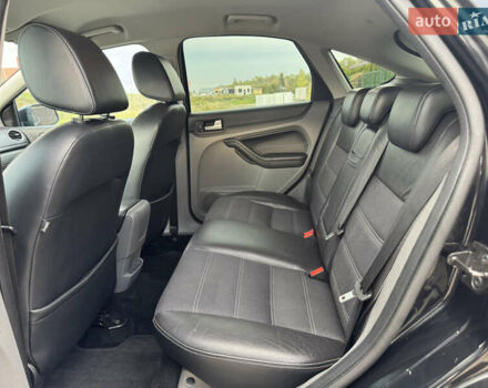 Черный Форд Фокус, объемом двигателя 1.8 л и пробегом 193 тыс. км за 5999 $, фото 70 на Automoto.ua